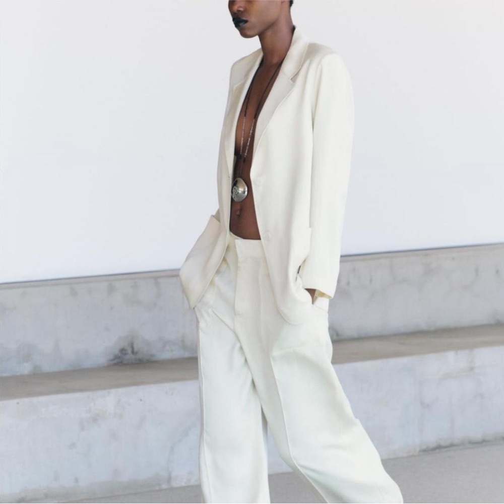 Zara Flowy Silky Blazer Ecru Cream